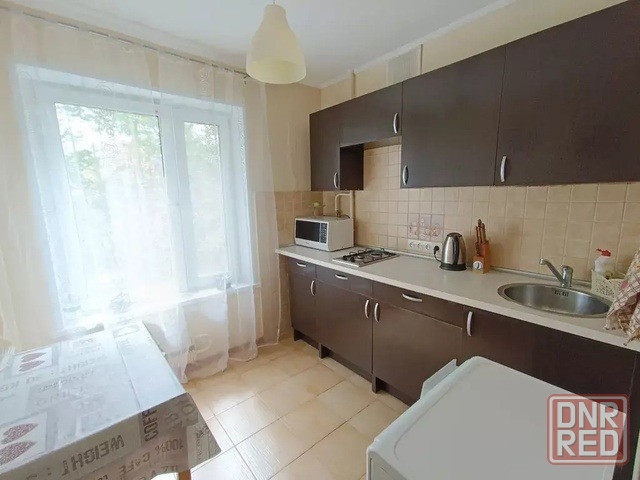 Сдаю на длительную аренду однокомнатную квартиру 35.0 м², этаж 4/9, город Донецк, Киевский рй-н Донецк - изображение 5