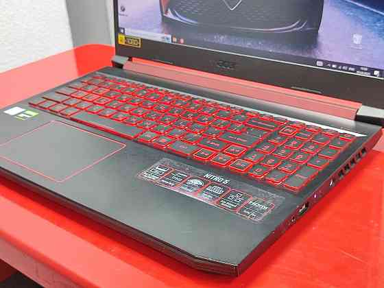 Игровой по доступной цене Nitro 5 15.6 Fullhd/i5 проц/8пи/256SSD+320HDD/Nvidia gtx1050 3gb Донецк