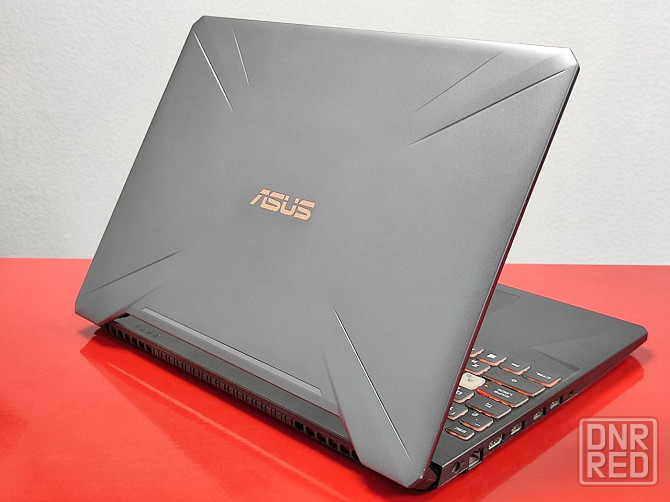 Отличный на Топовом железе Asus Tuf i7 проц 8ядер + память 16 гб + ssd 256+Hdd 1Tb+gtx 1060 6gb !!! Донецк - изображение 3