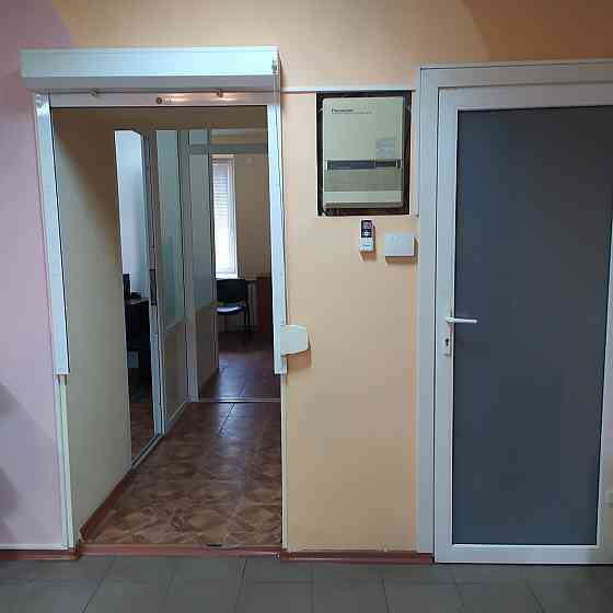 Продажа квартиры оборудована под офис Мотодром. Калининский р-н Донецк