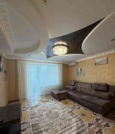 Сдам отличную 3-к квартиру на Бажанова Макеевка