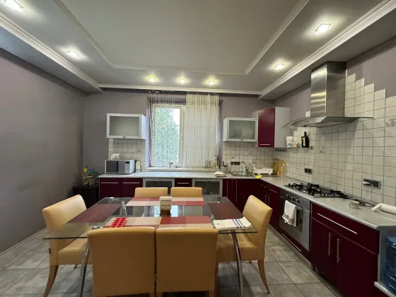 Продажа Дома 450 кВ.метров - Шикарная Локация Калининского района - Рядом Набережная ! Донецк