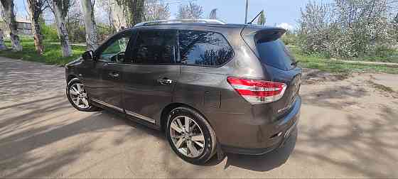 Nissan Pathfinder 2.5 CVT, 2014 Енакиево