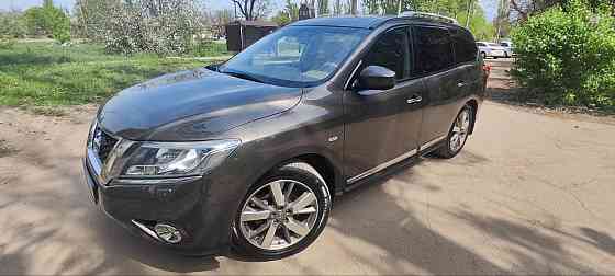 Nissan Pathfinder 2.5 CVT, 2014 Енакиево