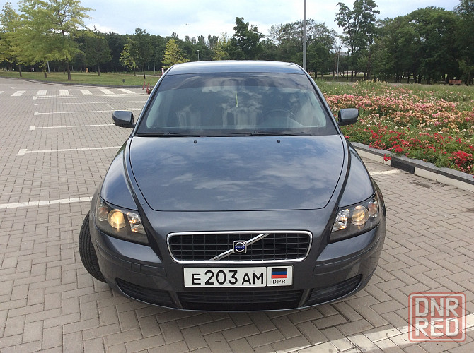 Volvo S40 II (2006) 1,6D Макеевка - изображение 1