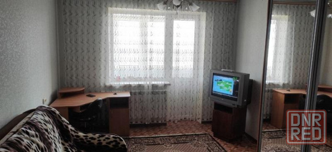 Продаётся 1ком Ледовый дворец Донецк - изображение 2