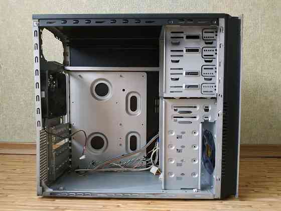 Корпус ATX черного цвета Донецк