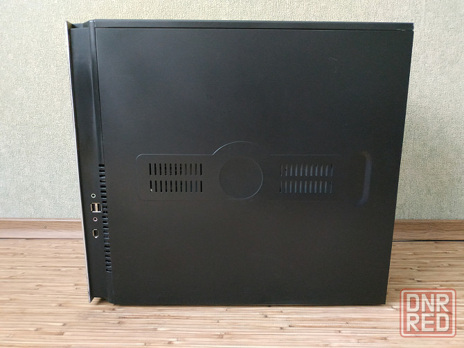 Корпус ATX черного цвета Донецк - изображение 3