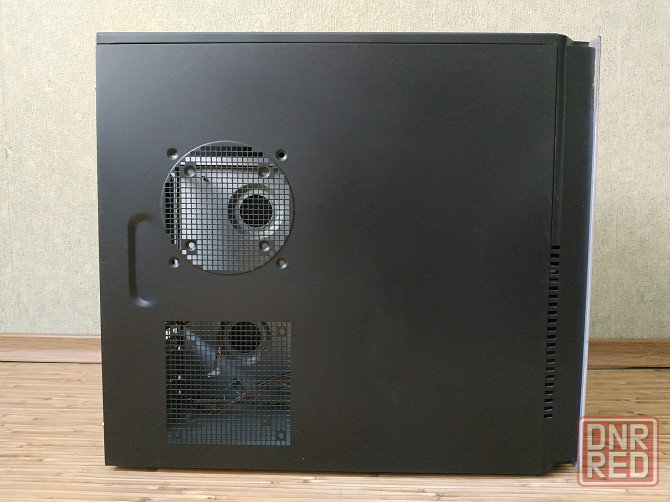 Корпус ATX черного цвета Донецк - изображение 4