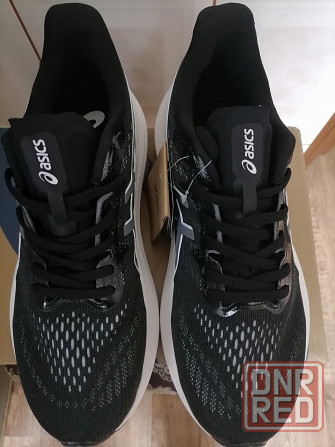 Продам мужские, беговые кроссовки ASICS Макеевка - изображение 1