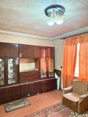 Продам 3-х ком. кв-ру Сталинка Гвардейка пос.Восточный Макеевка