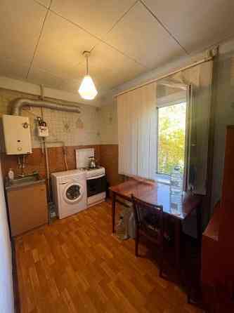 продам 2-х комнатную квартиру в кировском районе донецка, ориентир шахта 19 и Донецк