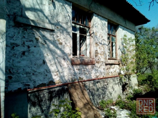 Продаю 4-х комнатный дом в Ленинском районе, ул. Крымская, ост. Универсальная Донецк - изображение 1