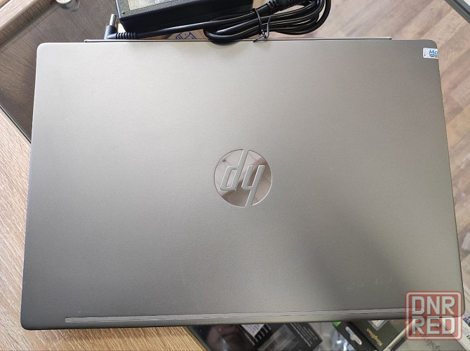 Ноутбук HP 13,3" в стальном корпусе Донецк - изображение 3