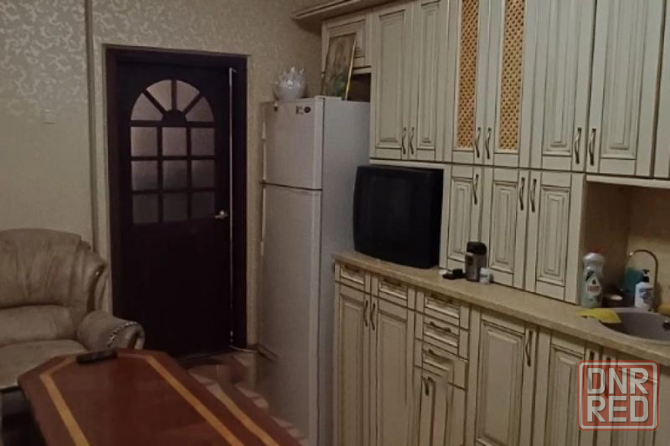 Продажа 2 комн. кв., ул. Артема Донецк - изображение 1
