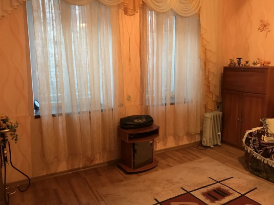 Сдаётся трёхкомнатная квартира в Киевском районе Донецк