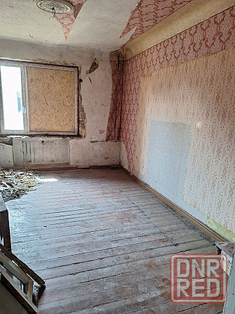 Продам 3х. комнатную квартиру 2/2 Петровский район шахта "Челюскинцев" Донецк - изображение 5